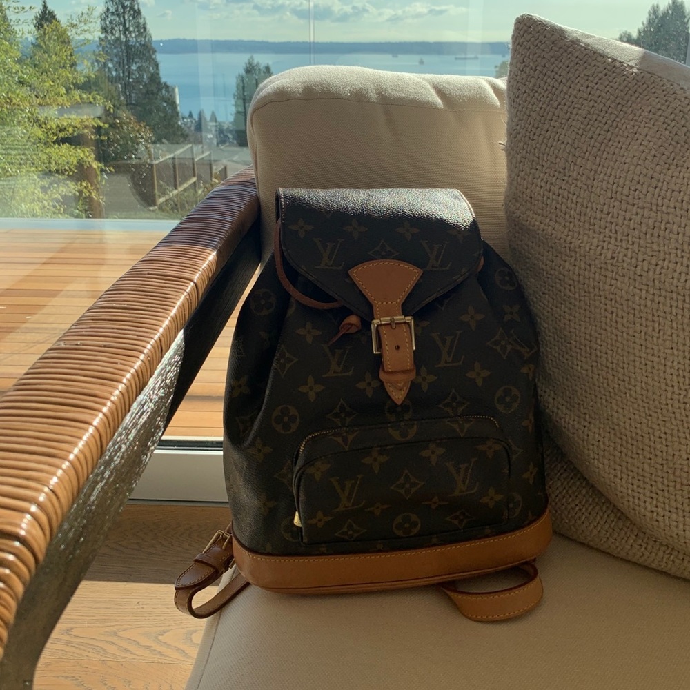 Authentic Louis Vuitton MM backpack
